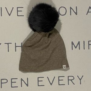 Big Pom oh baby newborn hat